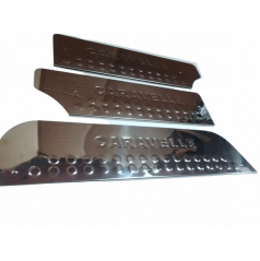 Einstiegsleisten aus Edelstahl mit der Aufschrift CARAVELLE VW T5, T6