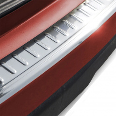 Polierte Edelstahlabdeckung der Oberkante der hinteren Stoßstange Seat Arona 2017+