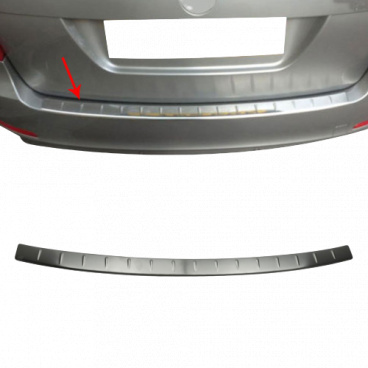 Schutzabdeckung aus Edelstahl für die Heckstoßstange Omtec matt II Škoda Octavia II Facelift Combi 2009-13 Schutzabdeckung aus Edelstahl für die Heckstoßstange Omtec matt II Škoda Octavia II Facelift Combi 2009-13