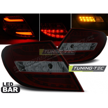 Mercedes C-Klasse W204 Limousine 2007-10 Rückleuchten rot getönte LED-Leiste