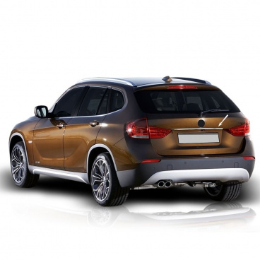 Edelstahl-Chromleiste über dem Nummernschild Omtec BMW X1 E85 2009-15 Edelstahl-Chromleiste über dem Nummernschild Omtec BMW X1 E85 2009-15