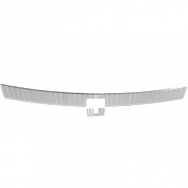 Edelstahl-Bodenabdeckung der Ladekante im Kofferraum des Škoda Kodiaq 2017+