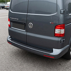 VW T5 Heckstoßstangenschutz aus echtem OMTEC Carbon