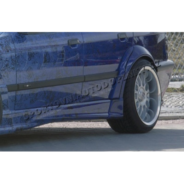 BMW E36 (Serie 3) Infinity II Kotflügelverkleidungen hinten