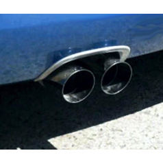 Kunststoffblende zur Montage des Auspuffrohrs - Škoda Fabia II Limousine