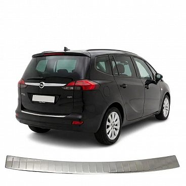 Polierte Edelstahl-Abdeckung der oberen Kante der hinteren Stoßstange Opel Zafira C Tourer 2011-2019 Polierte Edelstahl-Abdeckung der oberen Kante der hinteren Stoßstange Opel Zafira C Tourer 2011-2019