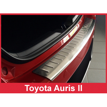 Edelstahlabdeckung - Schwellenschutz für die hintere Stoßstange Toyota Auris II 2013-15