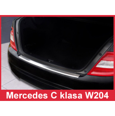 Edelstahlabdeckung zum Schutz der Schwelle der hinteren Stoßstange Mercedes CW 204 2007-11