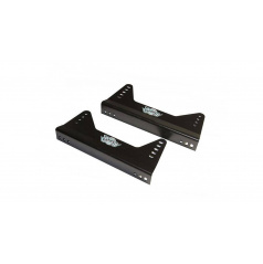 Befestigung des FIA-Sportschalensitzes