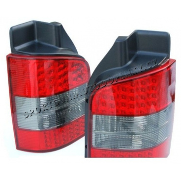 VW T5 (Hecktür mit Scharnier) – LED-Heckleuchten ROT/KLAR
