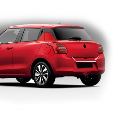 Edelstahlstreifen über dem hinteren Nummernschild Suzuki Swift 2018+