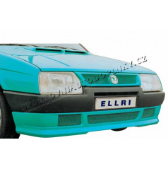 Škoda Favorit Rallye-Maske mit einer Position für ein Emblem mit einem Gitter aus kleinen Augen