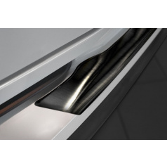 Edelstahlabdeckung – Schutz der Schwelle der hinteren Stoßstange Toyota C-HR 2016+ Boden