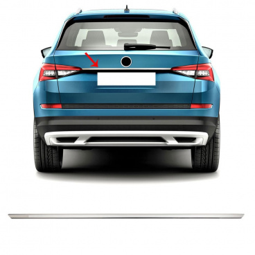 Randstreifen aus Edelstahl über dem Nummernschild Omtec Škoda Kodiaq 2017+