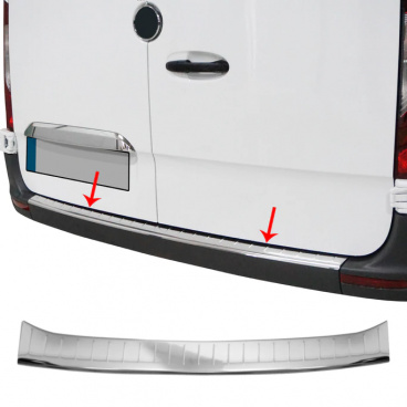 Edelstahlabdeckung der Oberkante der hinteren Stoßstange Mercedes Sprinter W907 2018+ Edelstahlabdeckung der Oberkante der hinteren Stoßstange Mercedes Sprinter W907 2018+