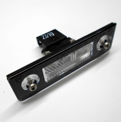 Originale Rückbeleuchtung des Kennzeichens Škoda Octavia II fcl. 2008-2013