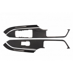 Karbonfolie für die Seitenverkleidung des Ford Mustang 15-19