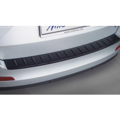 Fünfte Türschwelle mit Vorsprüngen – glänzend schwarzer „Klavierlack“ – Octavia III. Kombi-Facelift, abv. 2017