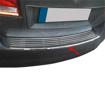 Polierte Edelstahlabdeckung der Oberkante der hinteren Stoßstange Fiat Freemont 2011-2016 Polierte Edelstahlabdeckung der Oberkante der hinteren Stoßstange Fiat Freemont 2011-2016
