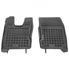 Gummi-Fußmatten, Iveco EuroCargo III, 2008+, vorne mit zusätzlichem Material auf der Fahrerseite