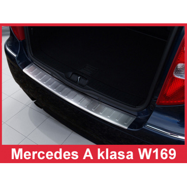 Edelstahlabdeckung zum Schutz der Schwelle der hinteren Stoßstange Mercedes AW 169 2004-08