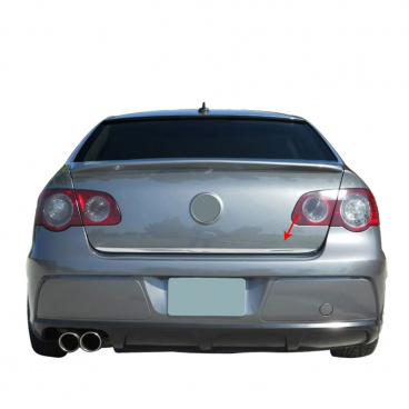 Edelstahlstreifen unter dem Nummernschild Omec VW Passat 2005-2010 Limousine Edelstahlstreifen unter dem Nummernschild Omec VW Passat 2005-2010 Limousine