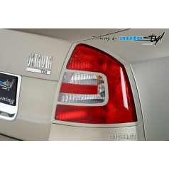 Rücklichtrahmen für Škoda Octavia II Lackierung