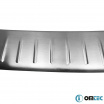 Abdeckung aus gebürstetem Edelstahl für die Oberkante der hinteren Stoßstange VW Golf VI Kombi 2008-13