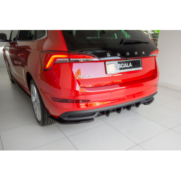Heckstoßstangeneinsatz für Škoda Scala, Maxton Design (ABS-Kunststoff ohne Oberflächenbehandlung) Heckstoßstangeneinsatz für Škoda Scala, Maxton Design (ABS-Kunststoff ohne Oberflächenbehandlung)