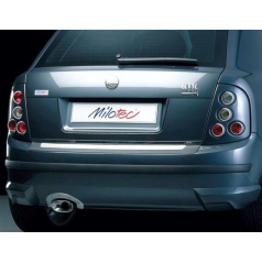 Heckstoßstangenverlängerung - Silber matt - Škoda Fabia I. Limousine 2000-2007