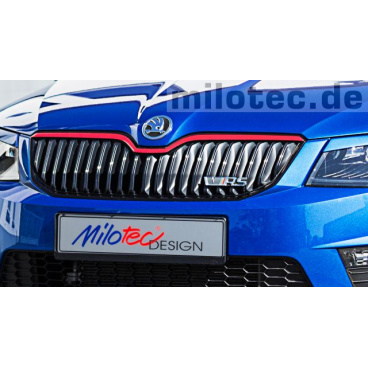 Racing-Streifen auf der Frontmaske – rot – Škoda Octavia III. (alle Modelle) Racing-Streifen auf der Frontmaske – rot – Škoda Octavia III. (alle Modelle)