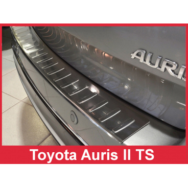 Edelstahlabdeckung - Schwellenschutz für die hintere Stoßstange Toyota Auris II Touring Sports 2013-15