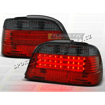 BMW E38 1994–01 LED-Hecklampen, roter Rauch BMW E38 1994–01 LED-Hecklampen, roter Rauch