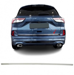 Edelstahlstreifen an der Unterkante des Kofferraums des Ford Kuga 2020+