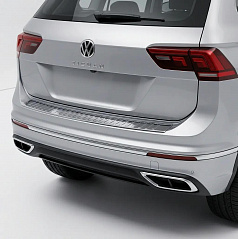 Geschliffene Edelstahl-Abdeckung der oberen Kante des hinteren Stoßfängers VW Tiguan 2024+