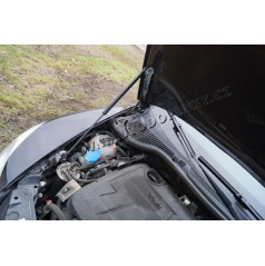 Škoda Octavia II - Haubenstrebe rechts KI-R