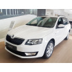 Edelstahlabdeckung – schwarzer Schutz der Schwelle der hinteren Stoßstange Škoda Octavia III Kombi 2013-16