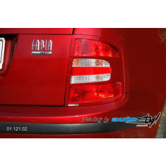Škoda Fabia Rücklichtrahmen – Kombi, Limousine – für Lackierjahrv. bis 8/2004