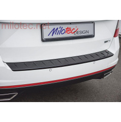 Fünfte Türschwelle mit Vorsprüngen, glänzend schwarzer „Klavierlack“, Octavia III. Scout/Facelift Scout, 2013/2017