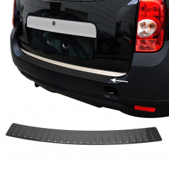 Schwarze Heckstoßstangenabdeckung aus Edelstahl Omtec Dacia Duster 2010-18