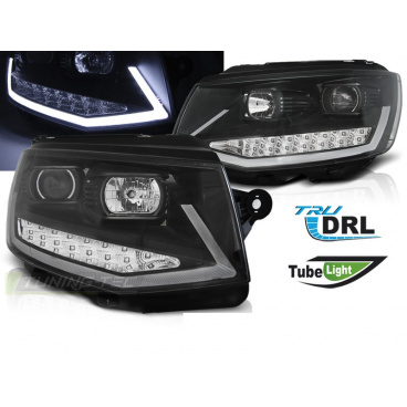 VW T6 2015 – klare Frontleuchten, schwarzes Röhrenlicht, LED-Tagfahrlicht VW T6 2015 – klare Frontleuchten, schwarzes Röhrenlicht, LED-Tagfahrlicht