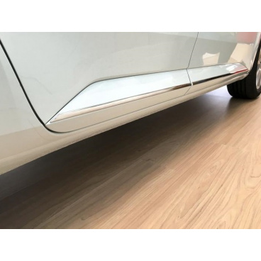 Seitengitter, Edelstahl – Škoda Superb III. Lim./Kombi vonv. 2015