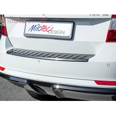 Škoda Rapid Spaceback 2013 – , fünfte Türschwelle mit Vorsprüngen, ABS-Schwarzmetallic