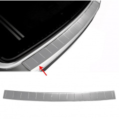Polierte Edelstahlabdeckung der Oberkante der hinteren Stoßstange Mercedes A W176 2013-2018