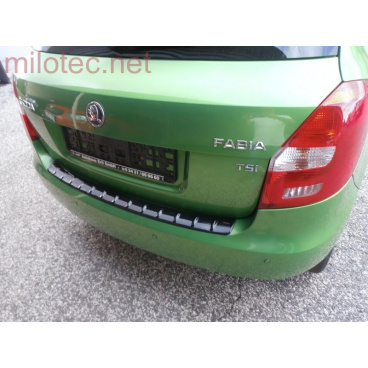 Fünfte Türschwelle mit Vorsprüngen, ABS-Schwarzmetallic Škoda Fabia II Limousine
